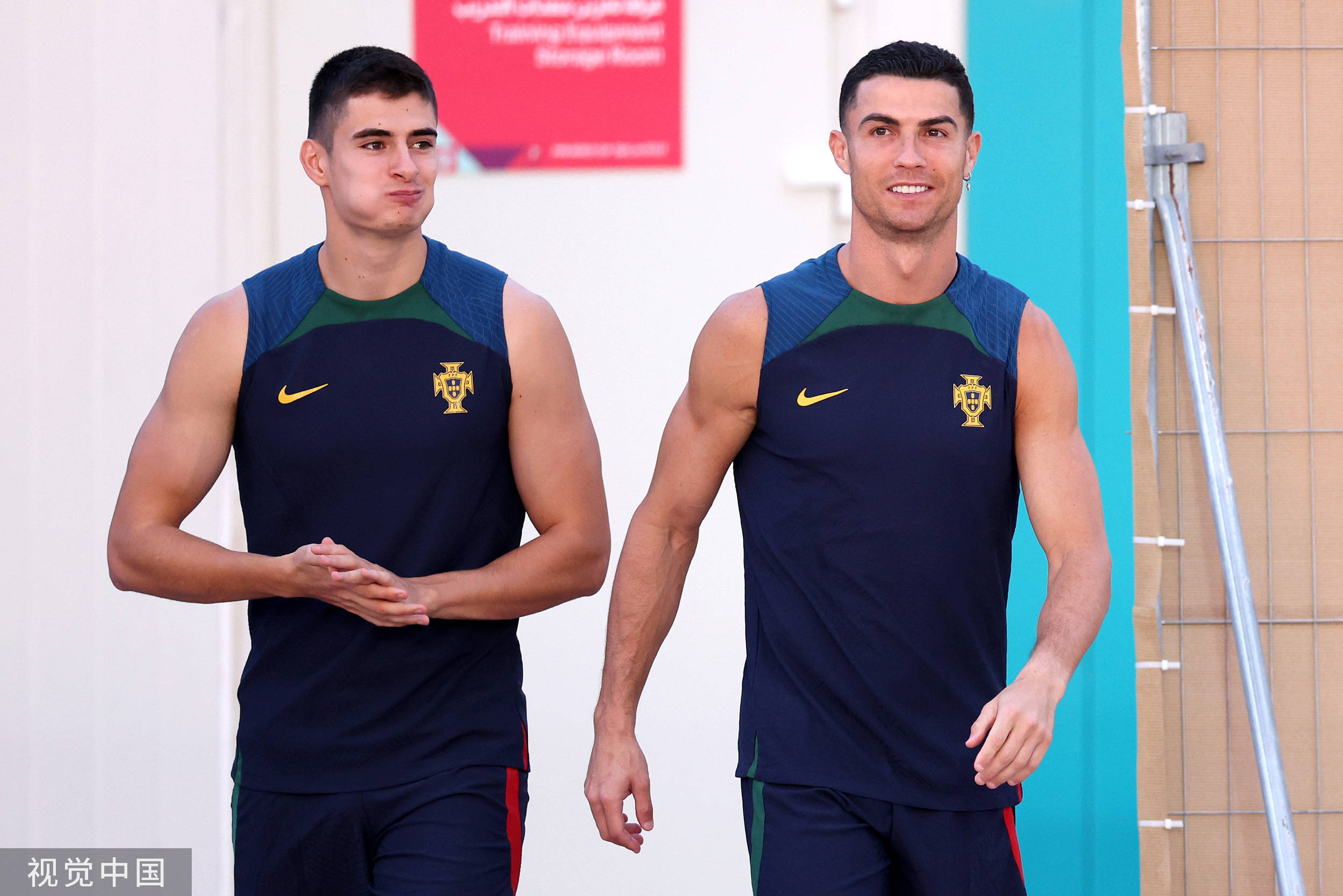 包含今晨欧冠焦点战，莱比锡官宣签约，话题不断，身体对抗强度拉满的词条-凯时网站